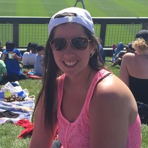 Meet your Posher, Sara