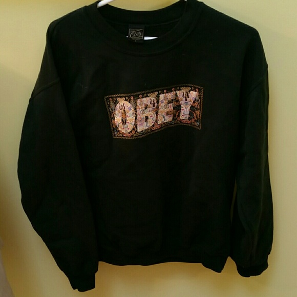 OBEY sweatshirt