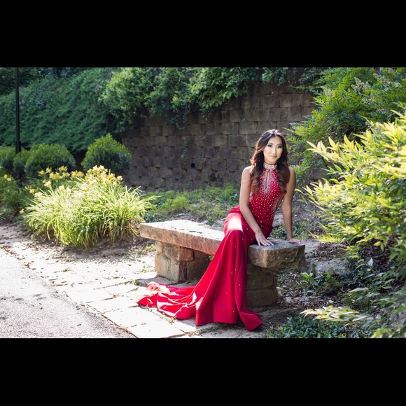 Johnathan-kayne sexy red prom dress - Picture 3 of 4