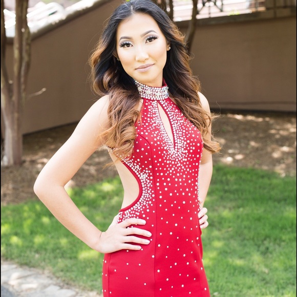 Johnathan-kayne sexy red prom dress - Picture 4 of 4