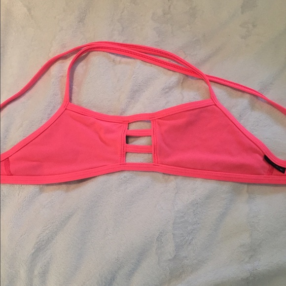 Jolyn misfit top