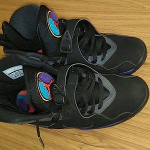 Aqua 8s