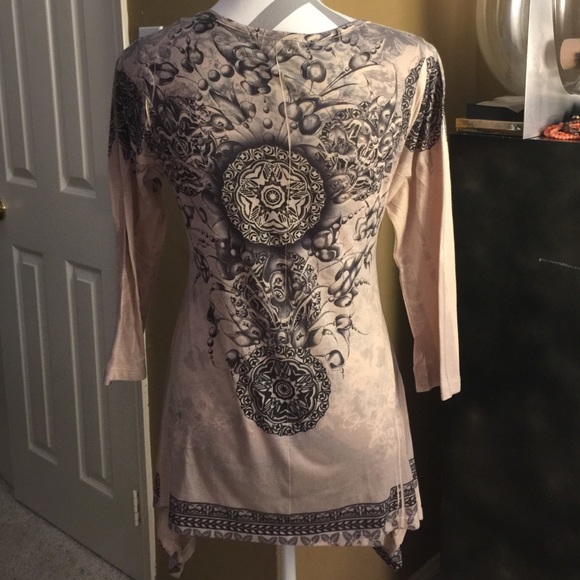 LONGSLEEVE Tribal Tunic Tshirt - Picture 3 of 3