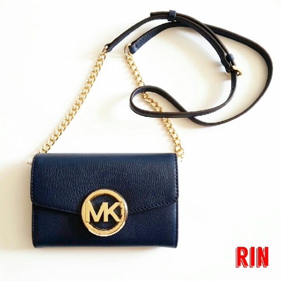 SOLD NWT MICHAEL KORS HUDSON LG PHONE CROSSBODY