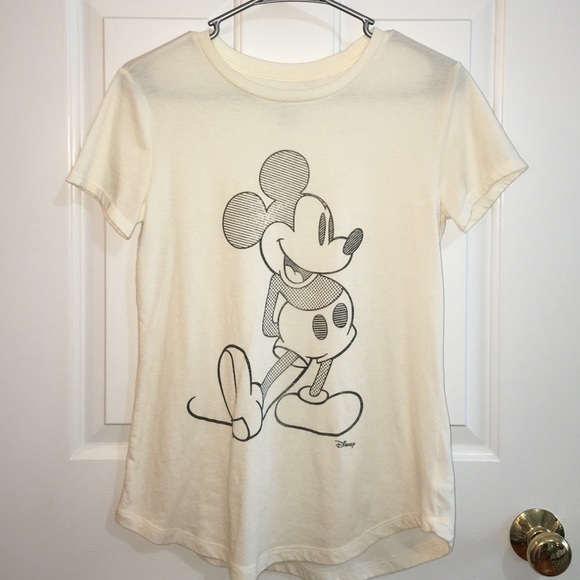 AE "LST&FND" Mickey Mouse tee!!❤️