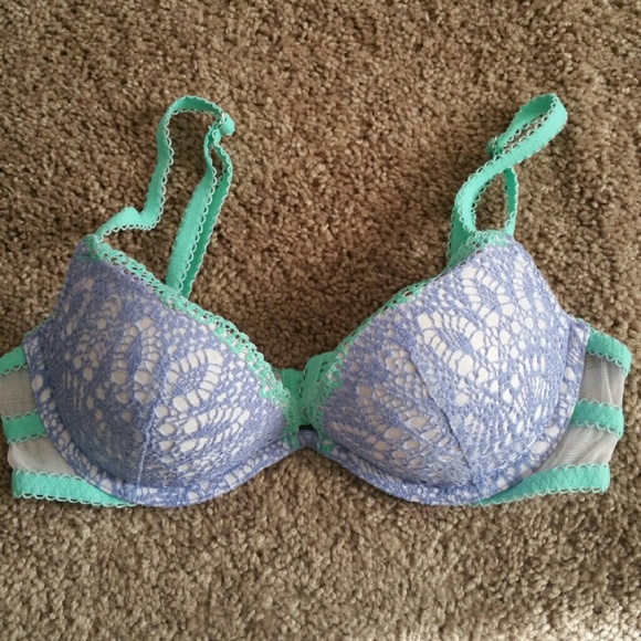 VS Ice Angel Push up bra