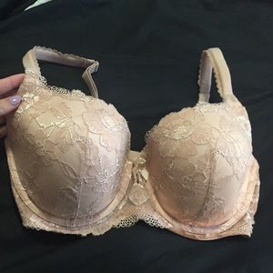 Victoria Secret| Body by Victoria Lace Nude Bra
