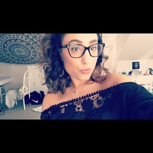 Meet your Posher, Christina