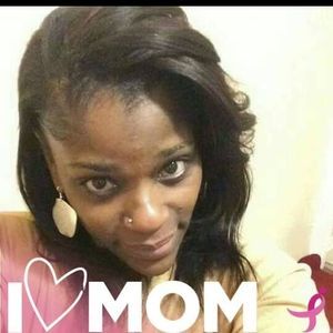 Meet your Posher, Monique