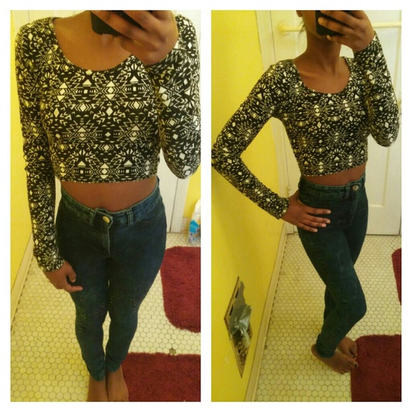 H&M Aztec print ls crop top