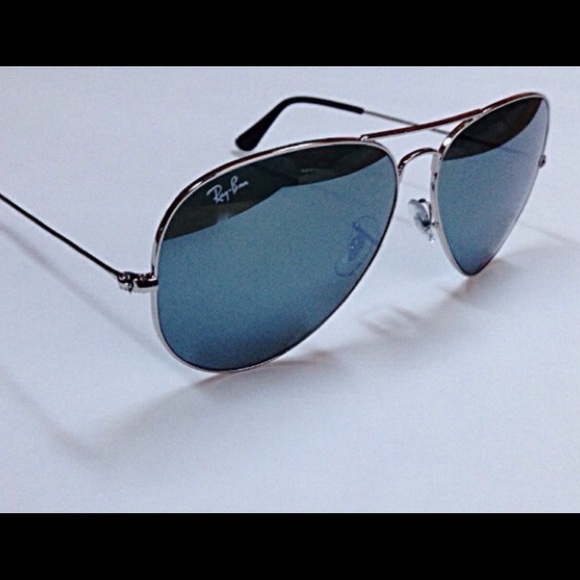 Ray-Ban RB3025 Aviator Large Metal Sunglasses