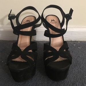 Black & Nude Wedges