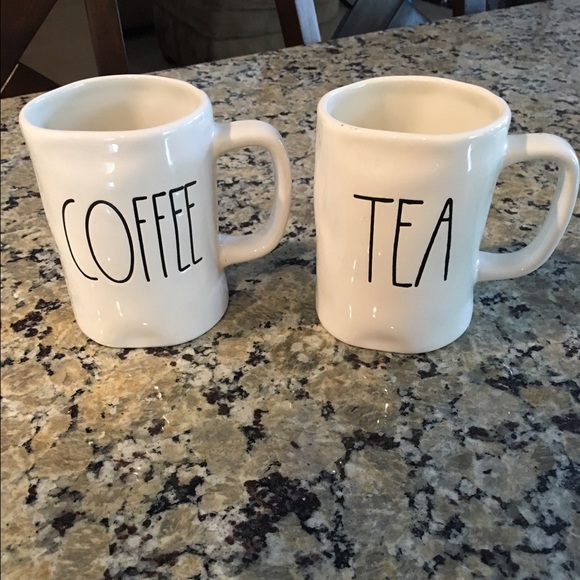 Rae Dunn coffee and tea mug set