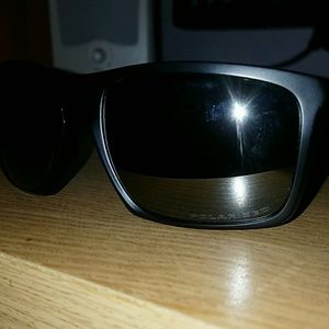 Oakley Sliver Polarized Sunglasses