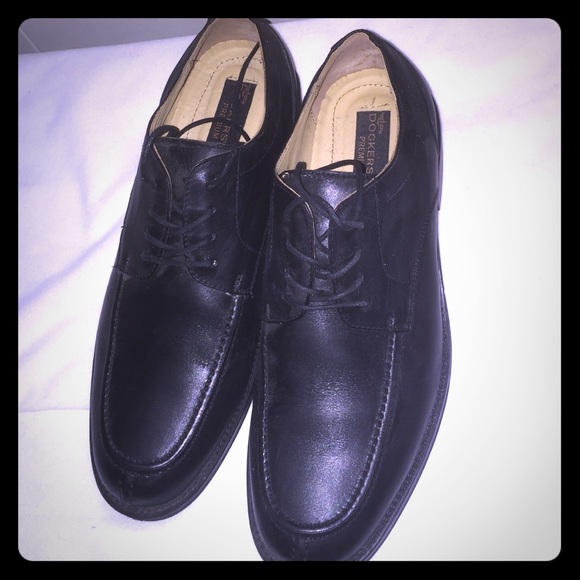 dockers premium shoes