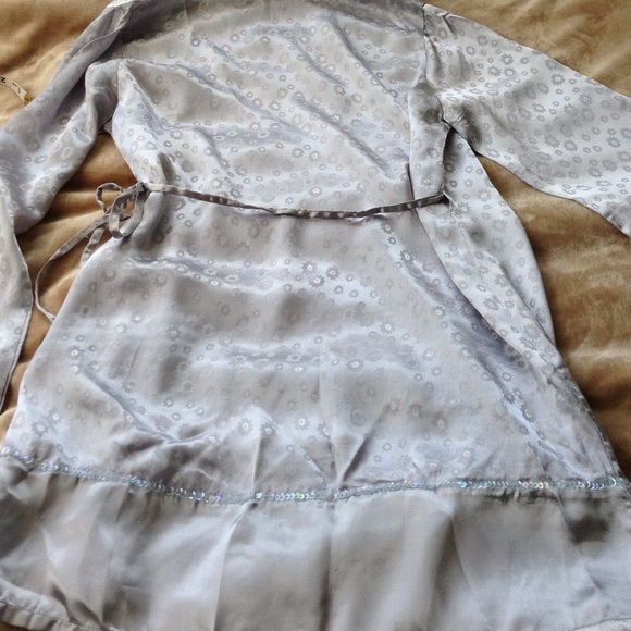 Robe❤️ - Picture 4 of 4