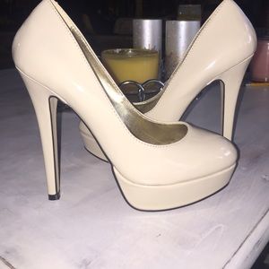 Nude Jennifer Lopez JLo platform heels