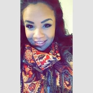 Meet your Posher, Olivia