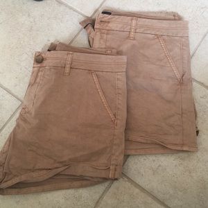 BUNDLE!! Two cargo American Eagle MIDI  shorts!