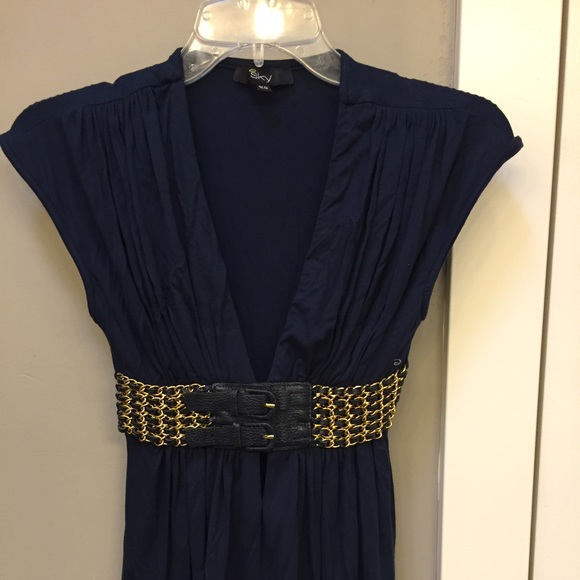 Flowing Sky belted top
