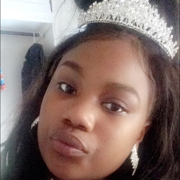 4 pc prom jewelry set - Picture 2 of 4