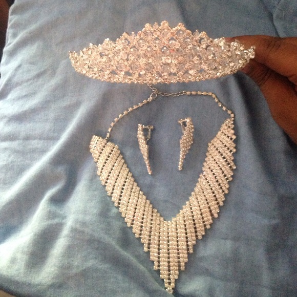 4 pc prom jewelry set - Picture 4 of 4