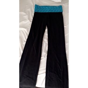 Victoria's Secret PINK yoga pants