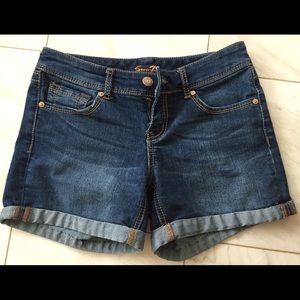 Seven for all mankind cuffed denim jean shorts