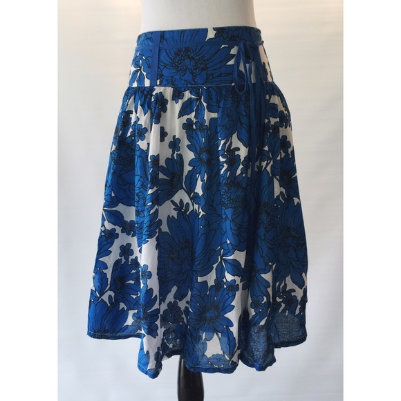 Victoria's Secret Dresses & Skirts - Vintage Flowy Midi Skirt