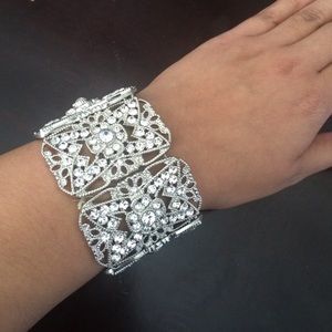 Stoned sterling silver bracelet