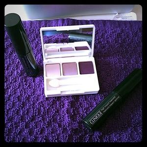 Clinique purple eye shadow pallet and mascara