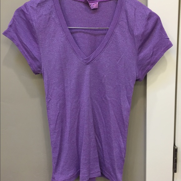 Michael stars V neck tee