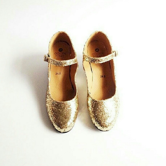 Golden Ponies glitter mary jane heels (Gold)