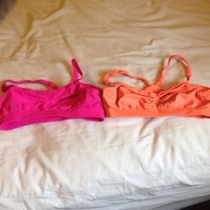 pink and orange sports bras, for tweens