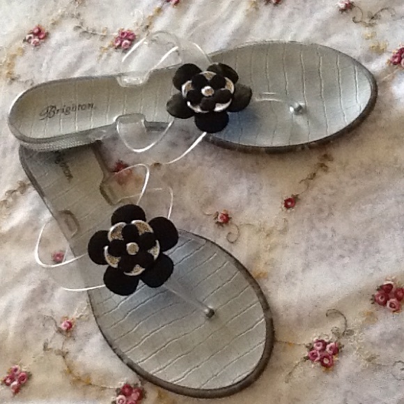 Patten flower Brighton sandal flip flops size 10