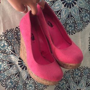 Pink Wedges