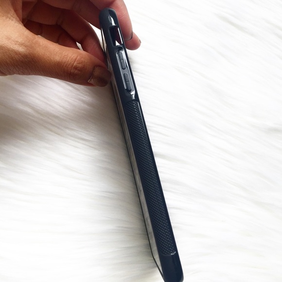 New Marc by Marc Jacobs iPhone 6 Case! - Picture 3 of 3