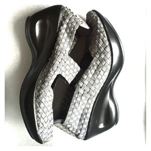 CC Resorts comfy silver wedge