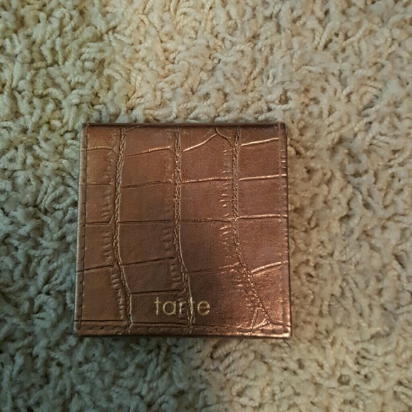 Tarte bronzer full size