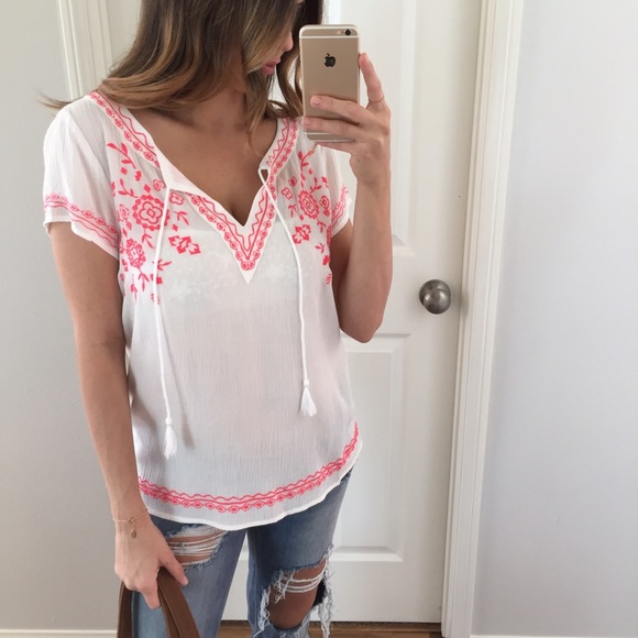 SOLD OUT • Bright Pink & White Boho Top - Picture 3 of 4