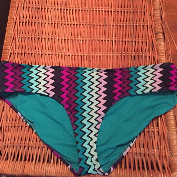 OLD NAVY chevron bathing suit bottom