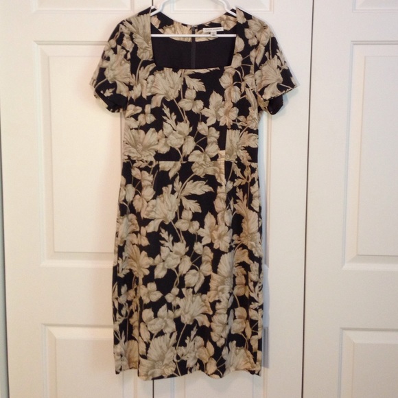 Never worn Banana Republic Dress, Lined, Size 12