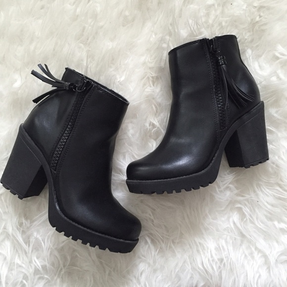 Ankle Boot✨SOLD✨