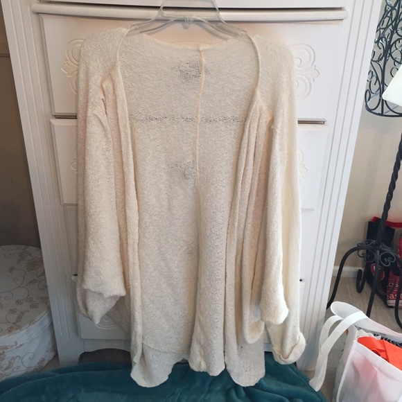 AMERICAN APPAREL SWEATER