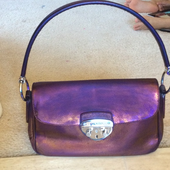 Prada saffiano (needs to be re dye)