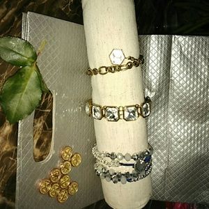 C + i by Cassandra Garcia