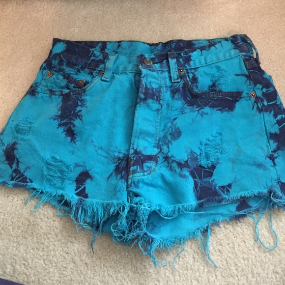 Vintage Levi's blue high wasted tie die shorts