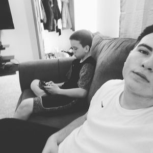 Meet your Posher, Devyn