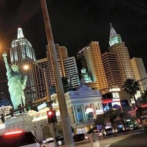 Meet your Posher, Leslie