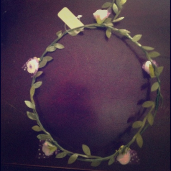 Bridal floral headband